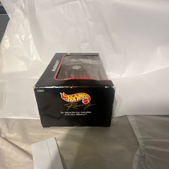 Hot Wheels NASCAR #94 Bill Elliott McDonald’s Ford Taurus Die-Cast Car 🏁🍟🚗 - Picture 5 of 6